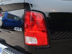 2014款 5.7L 户外版