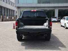 2014款 5.7L 户外版