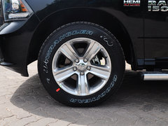 2014款 5.7L 户外版