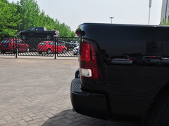 2014款 5.7L 户外版