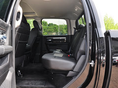 2014款 5.7L 户外版