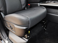 2014款 5.7L 户外版