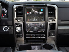 2014款 5.7L 户外版
