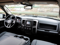 2014款 5.7L 户外版
