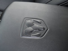 2014款 5.7L 户外版
