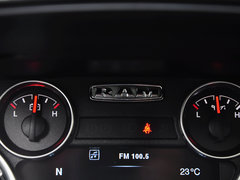 2014款 5.7L 户外版