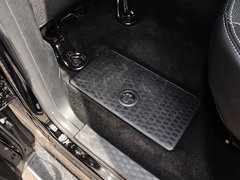 2014款 5.7L 户外版