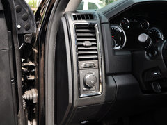2014款 5.7L 户外版