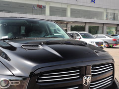 2014款 5.7L 户外版