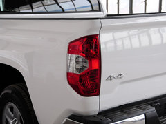 2014款 5.7L SR5