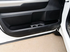2014款 5.7L SR5