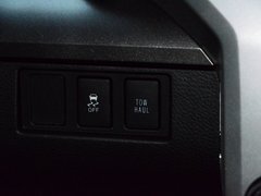 2014款 5.7L SR5 TRD版