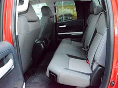 2014款 5.7L SR5 TRD版