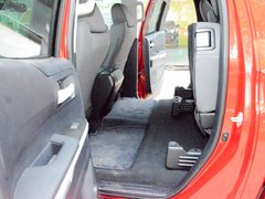 2014款 5.7L SR5 TRD版