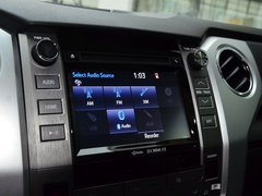 2014款 5.7L SR5 TRD版