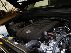 2014款 5.7L SR5 TRD版