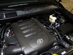 2014款 5.7L SR5 TRD版