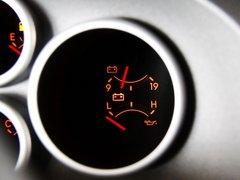 2014款 5.7L SR5 TRD版