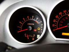 2014款 5.7L SR5 TRD版