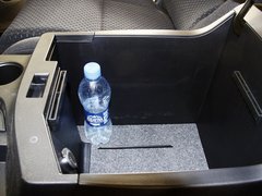 2014款 5.7L SR5 TRD版
