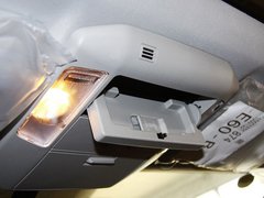 2014款 5.7L SR5 TRD版