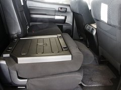 2014款 5.7L SR5 TRD版