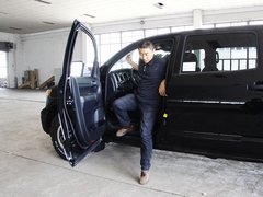 2014款 5.7L SR5 TRD版