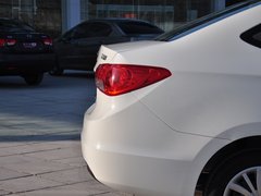 2014款 1.5L 手动 标准型