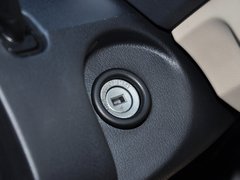 2014款 1.5L 手动 标准型