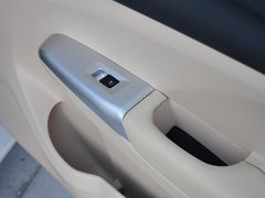 2014款 1.5L 手动 标准型