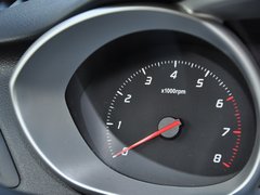 2014款 1.5L 手动 标准型