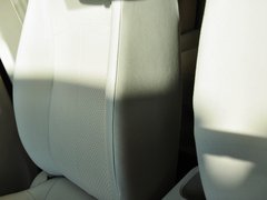 2014款 1.5L 手动 精英型