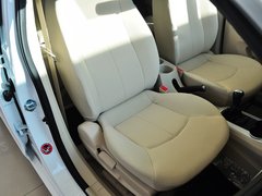 2014款 1.5L 手动 精英型