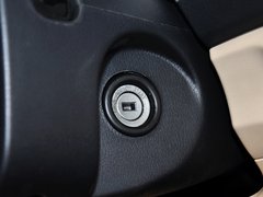2014款 1.5L 手动 精英型