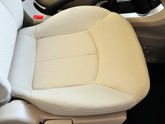 2014款 1.5L 手动 精英型