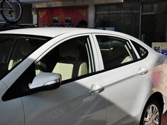 2014款 1.5L 手动 精英型