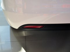 2014款 1.5L 手动 精英型