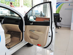 2014款 1.5L 手动 旗舰型