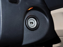 2014款 1.5L 手动 旗舰型