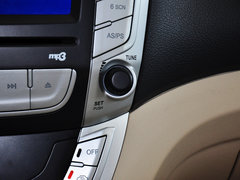 2014款 1.5L 手动 旗舰型