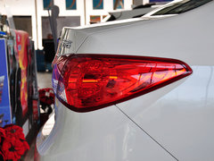 2014款 1.5L 手动 旗舰型