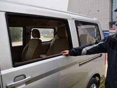2014款 1.5L S 标准型