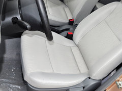 2013款 1.5L 基本型L2B