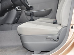 2013款 1.5L 基本型L2B