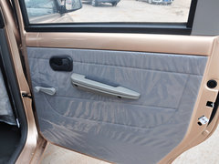 2013款 1.5L 基本型L2B