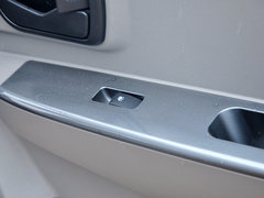 2013款 1.5L 基本型L2B