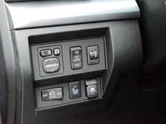 坦途 2014款 5.7L 白金版