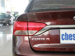 2014款 1.6L 自动 Premium