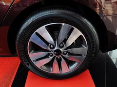 2014款 1.6L 自动 Premium