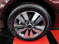 2014款 1.6L 自动 Premium